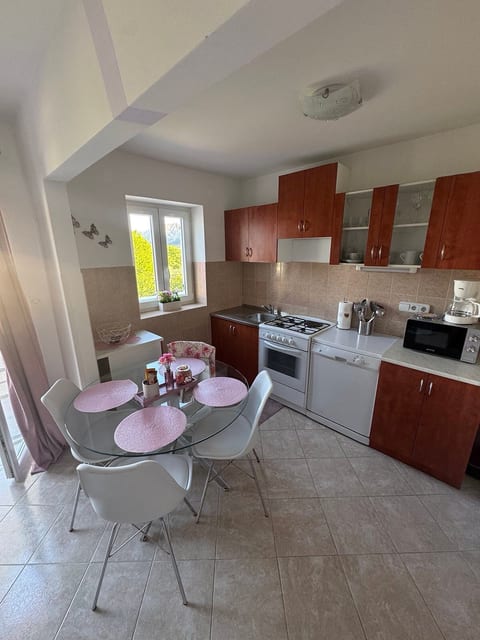 Apartments Bruno - Unit 155348-5