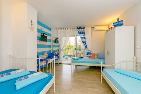 Apartments Wild Beauty - Unit 128973-5