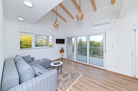 Apartments Wild Beauty - Unit 209815-5