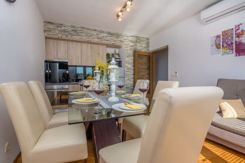 Apartment Radovic Nives - Unit 128792-5