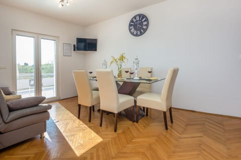 Apartment Radovic Nives - Unit 128792-5
