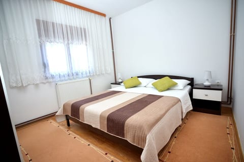 Apartment Isic - A1