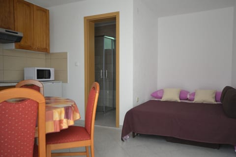Apartment Isic - A2