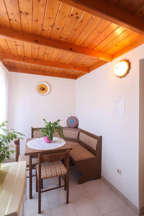 Apartments Patricia - Unit 128947-5
