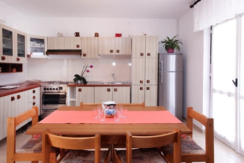 Apartments Patricia - Unit 128949-5