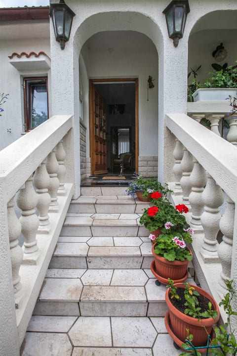 Apartment Marinko - Unit 129114-5