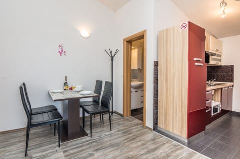 Apartments Galic - Unit 129044-5
