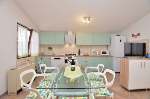 House Marlu - Unit 129086-5