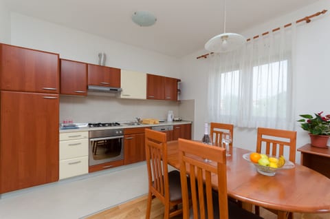 Apartment Goran - Unit 129590-5