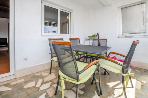 Apartments Ercegović - Unit 129624-5