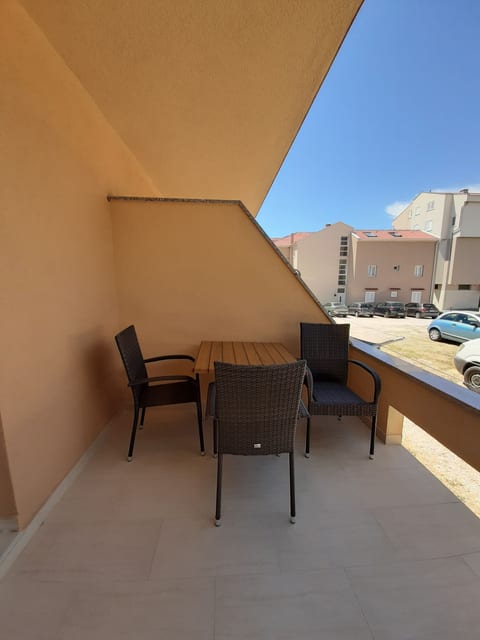 Apartments EDO - Unit 129700-5