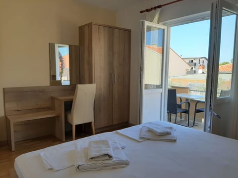 Apartments EDO - Unit 129701-5