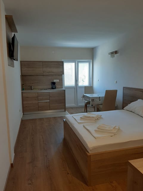 Apartments EDO - Unit 204982-5