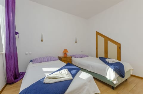 Apartments and Rooms LEA - Unit 129939-5
