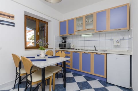 Apartments and Rooms LEA - Unit 129939-5