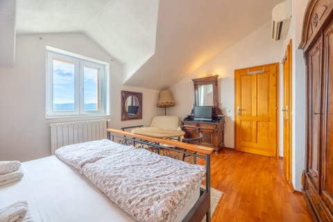 Apartments and Rooms LEA - Unit 129942-5