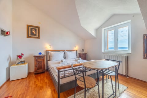 Apartments and Rooms LEA - Unit 129942-5