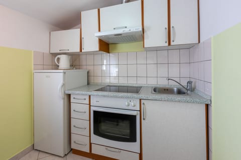 Apartment Nada - Unit 129925-5
