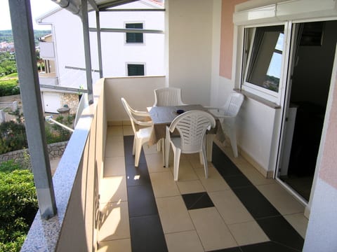 Apartment Miroslav - Unit 130264-5