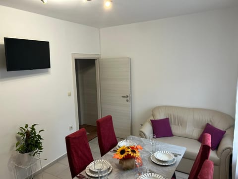 Apartment Zeljka - Unit 130293-5