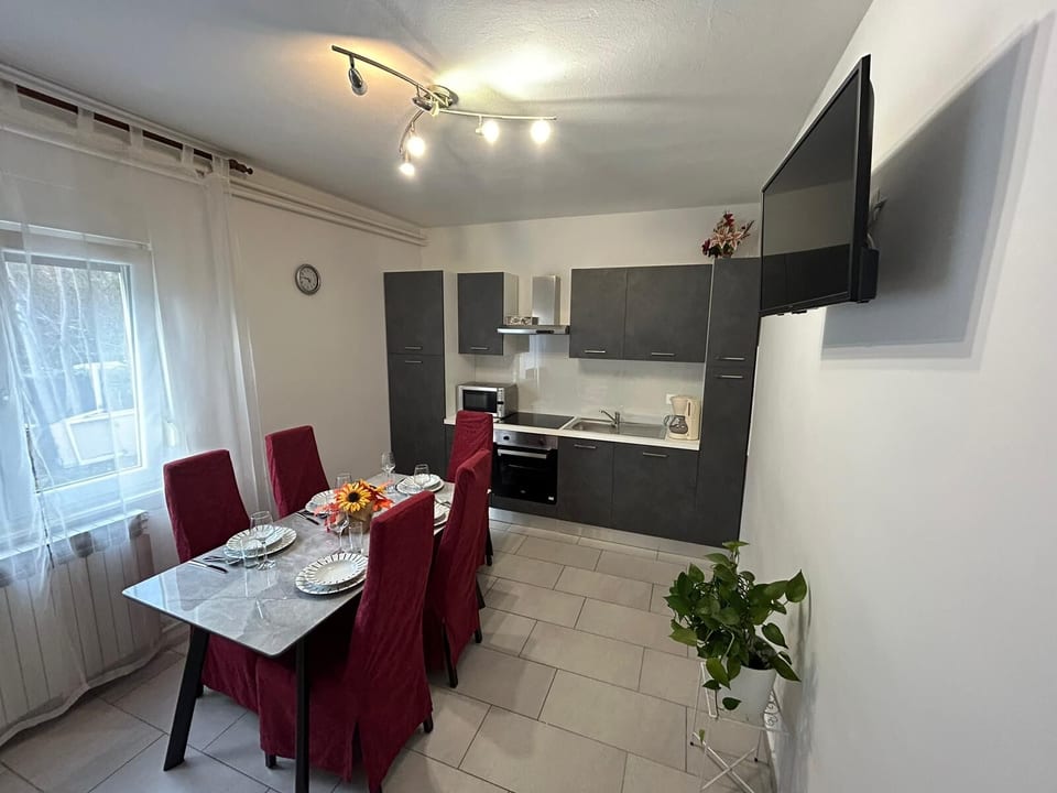 Apartment Zeljka - Unit 130293-5