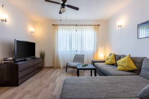 Apartment Kompes - Unit 152331-5
