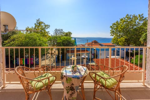 Apartment Roni - Unit 152373-5