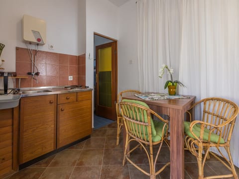 Apartment Roni - Unit 203370-5