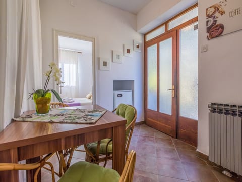 Apartment Roni - Unit 203370-5