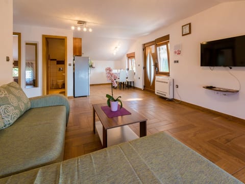 Apartments Sobol - Unit 152420-5