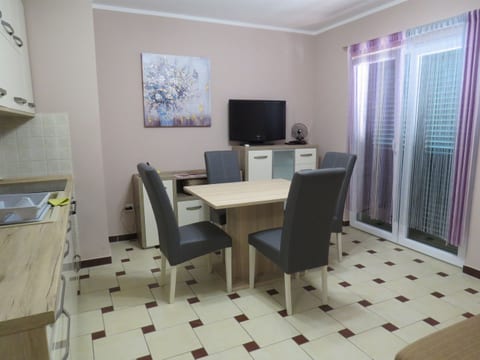 Apartment Nedjeljko - Unit 152559-5