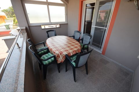 Apartments Komljen - Unit 152590-5