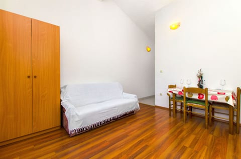 Apartments Tomislav - Unit 152643-5