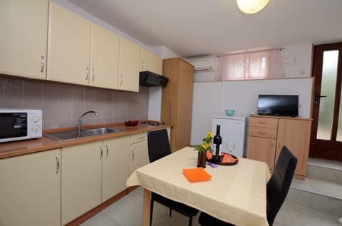 Apartments Magnolia - Unit 152744-5