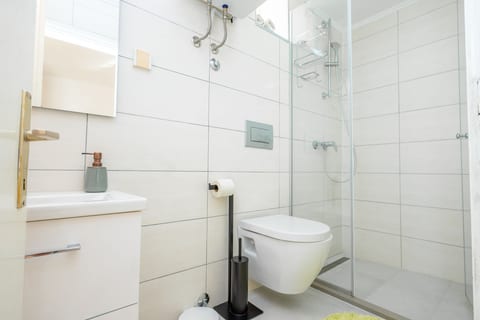 Apartments Magnolia - Unit 152744-5