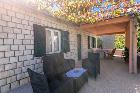 House Santa Barbara - Unit 154324-5