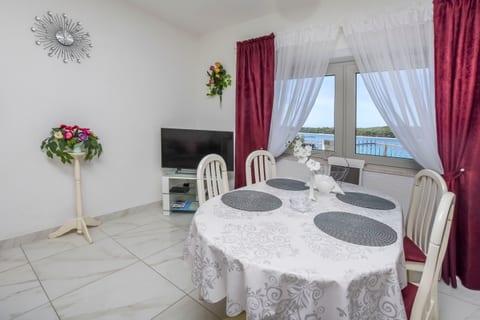 Apartment Iryna - Unit 154343-5