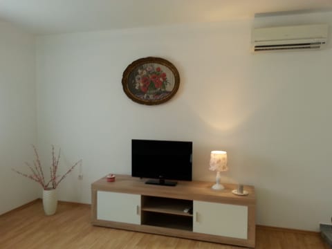 Apartment Branko - Unit 154622-5