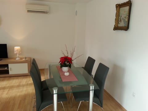 Apartment Branko - Unit 154622-5