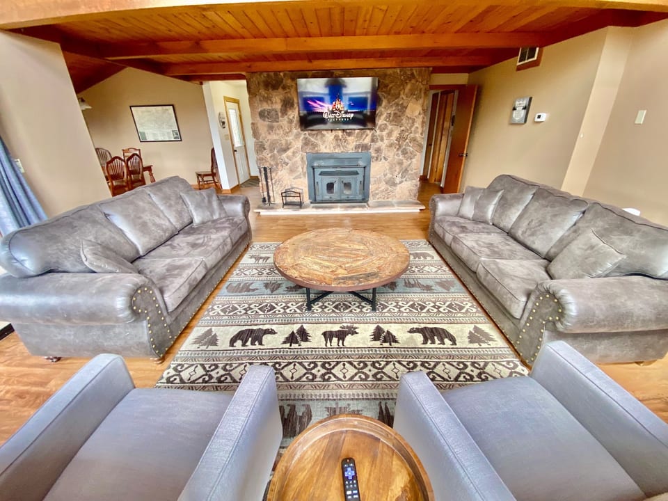 Great Room, main level