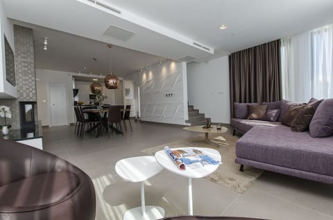 Villa Petra - Unit 155372-5