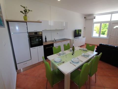 Apartments Nero - Unit 155547-5