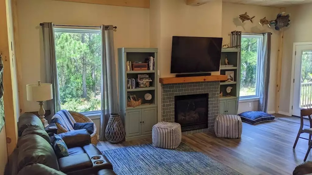 Lower level family room - Carova Beach House - Carova Beach