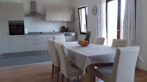 Apartment Summer Day - Unit 155947-5