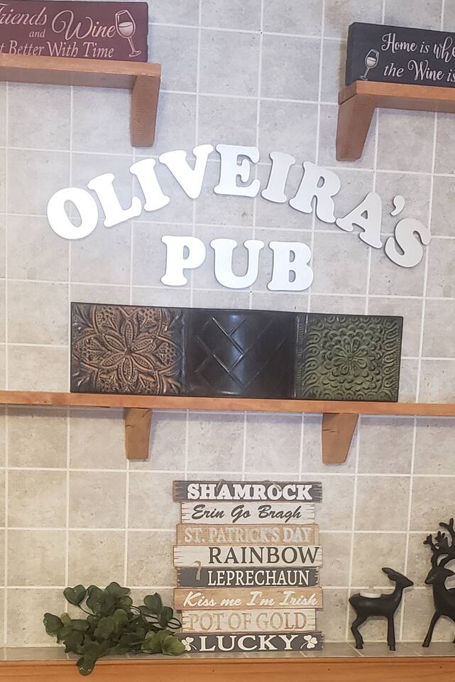 Pepe's Chateau HotTub & Firepit, Jacuzzi, Ev Charger - Long Pond