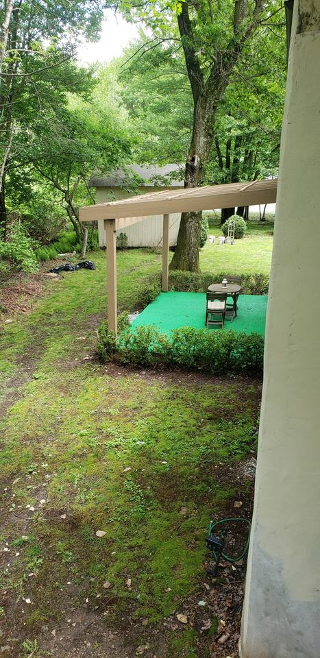 Pepe's Chateau HotTub & Firepit, Jacuzzi, Ev Charger - Long Pond