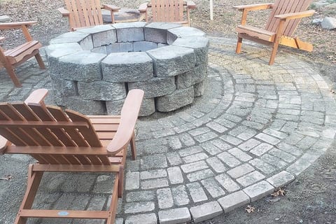 Pepe's Chateau HotTub & Firepit, Jacuzzi, Ev Charger