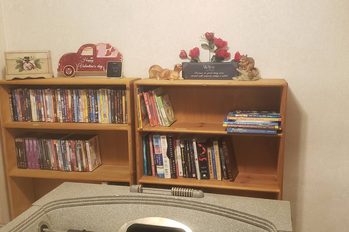 Pepe's Chateau HotTub & Firepit, Jacuzzi, Ev Charger - Long Pond