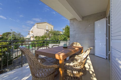 Apartments Sanja - Unit 176394-5