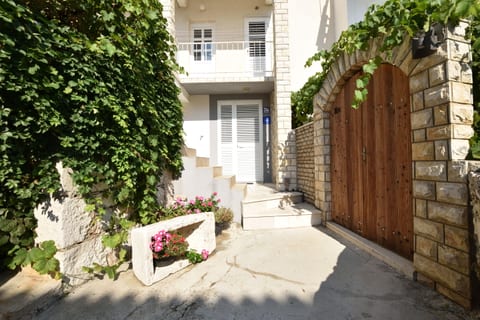Apartment Milka - Unit 176618-5